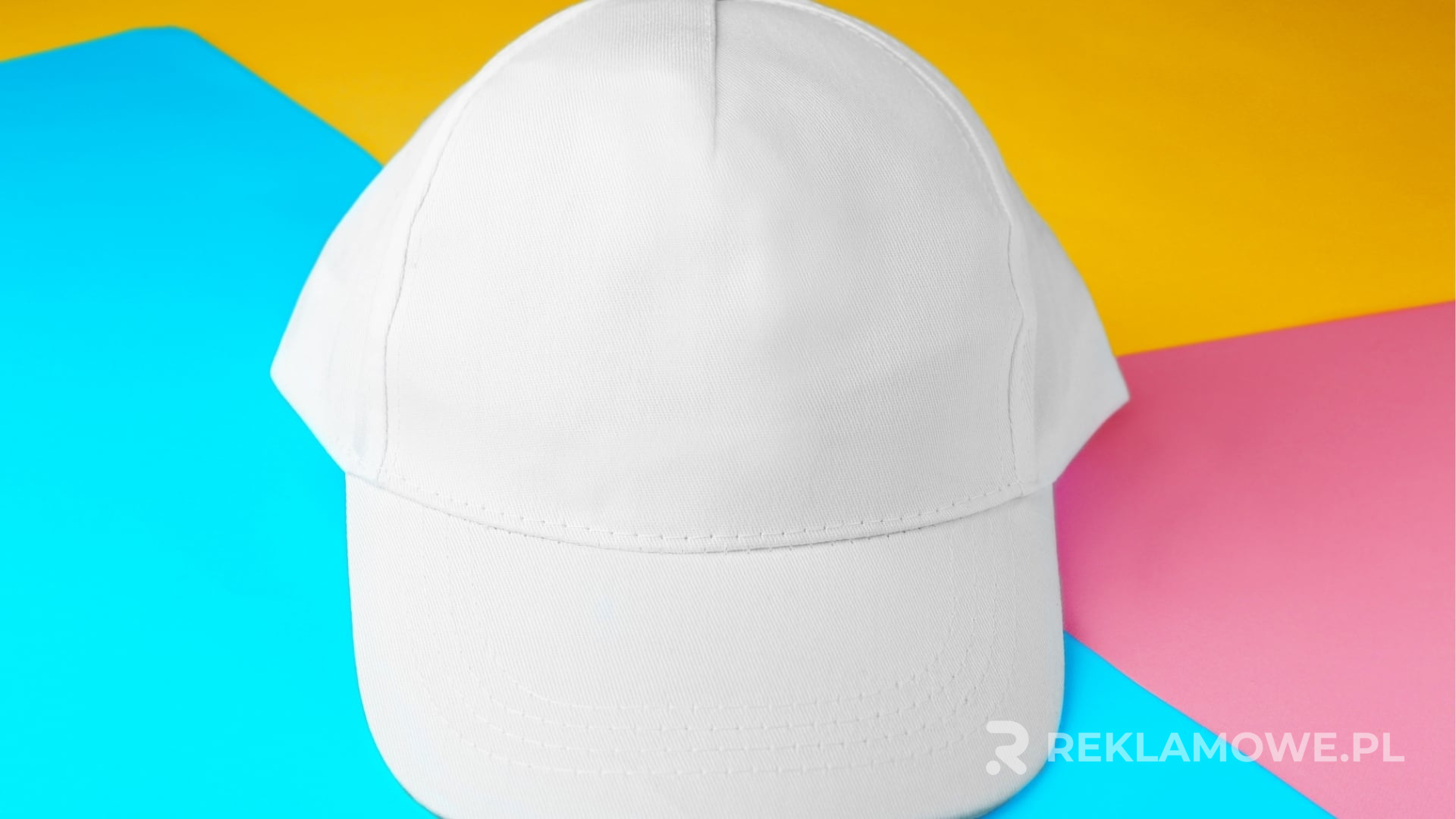 Czapki reklamowe jako efektywne gadżety promocyjne