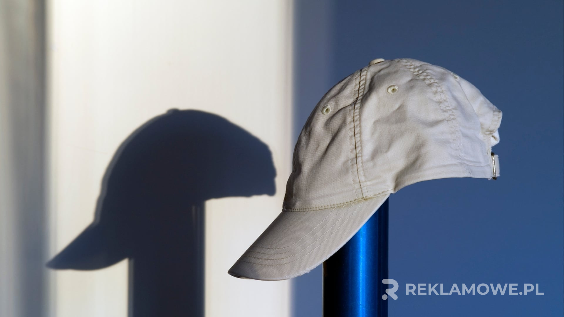 Techniki nadruku na czapkach reklamowych